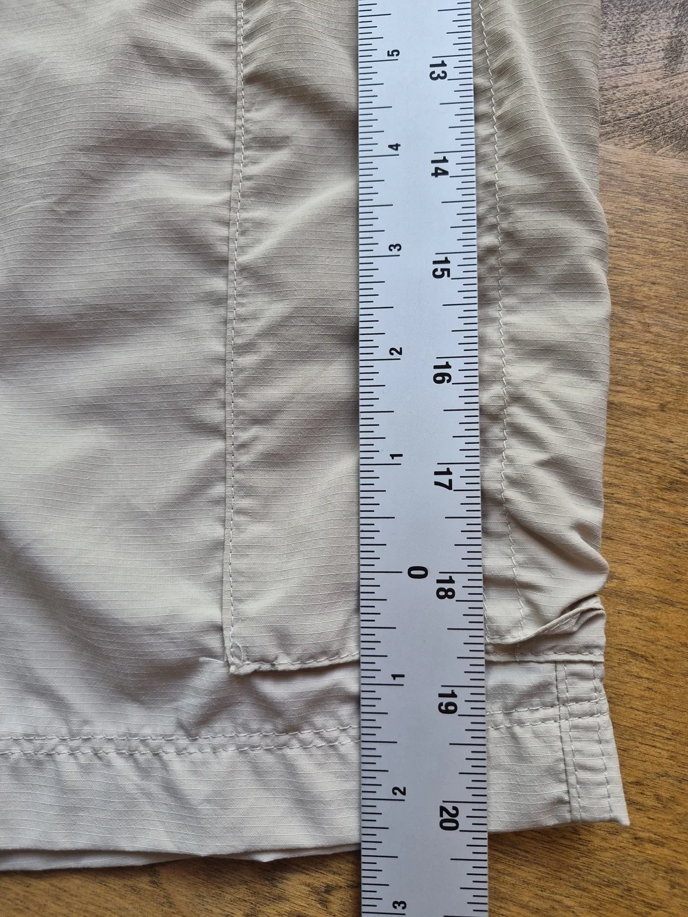 Columbia Mens 38/10 Silver Ridge Cargo Shorts Hiking Walking Short